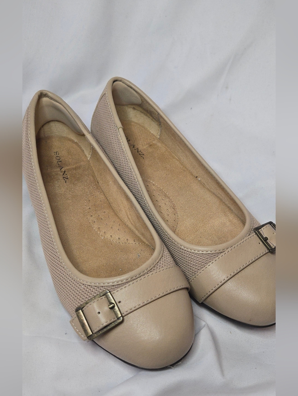 Solanz Charlotte Neutral Beige Ballet Flats with Buckle Women's 9.5 Wide
